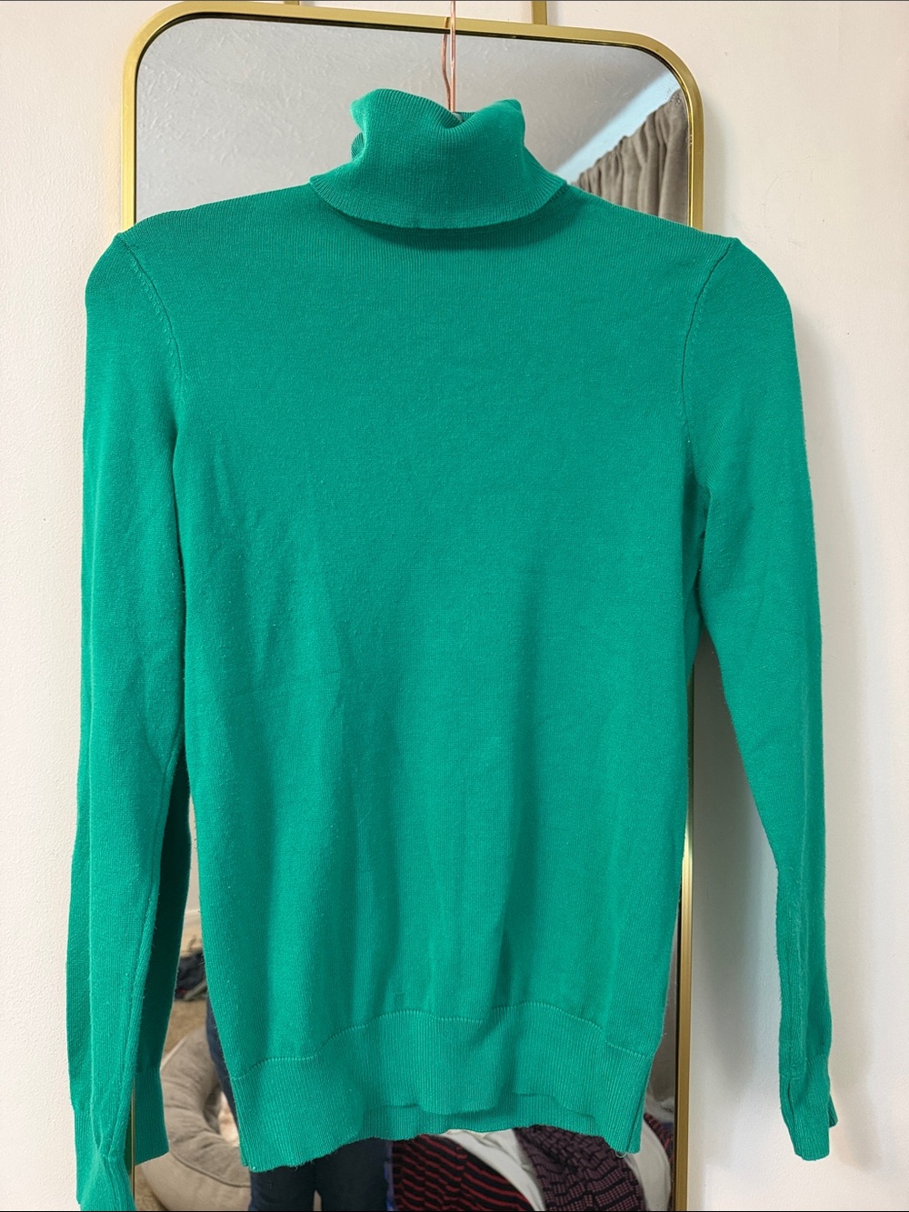 Carolyn Taylor Emerald Green Turtleneck Sweater